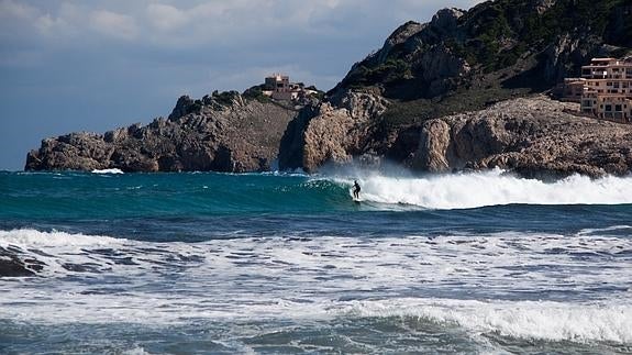 Dónde hacer surf en España