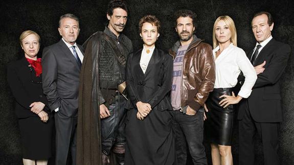 Los actores de 'El Ministerio del Tiempo'.