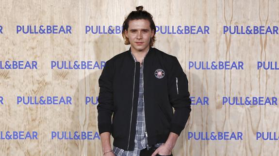 Brooklyn Beckham posa en Narón.