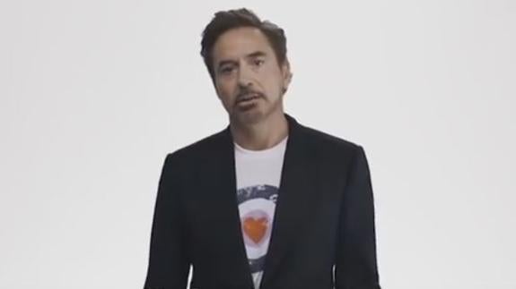 Robert Downey Jr., durante un fragmento del vídeo contra Donald Trump.