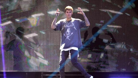 Justin Bieber en su último concierto en Italia.