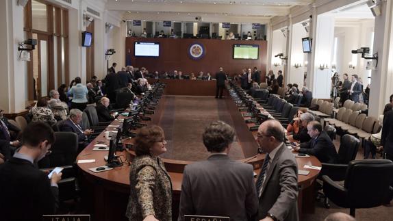 Reunión del Consejo Permanente de la OEA, en Washington.