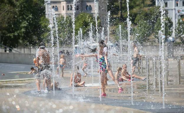 La ola de calor lleva hoy los 40 grados a media España