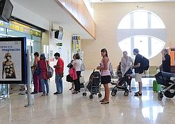 El autobús 'roba' 17.000 pasajeros al avión y al tren