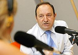 Sanz: «Un niño que se cría en una pareja del mismo sexo no recibe la misma educación que en otra heterosexual»