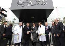 Momento de la inauguración de la clínica Alxen en Logroño. / JUSTO RODRÍGUEZ