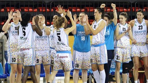 Un momento de celebración de las jugadoras del Campus Promete.