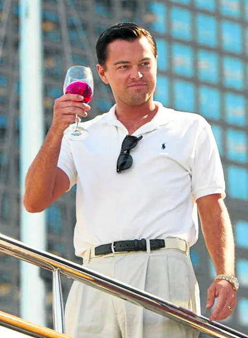 Leonardo Di Caprio a bordo de un yate en 'El lobo de Wall Street'. 