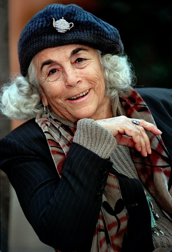 La escritora de la soledad