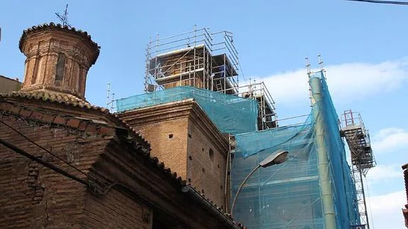 Iglesia de Santa María del Burgo, en proceso de restauración, en enero del 2014.