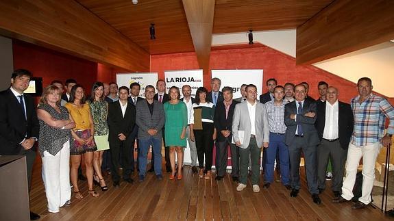 Foto de familia de la jornada 'Desayunos con Logroño Deporte