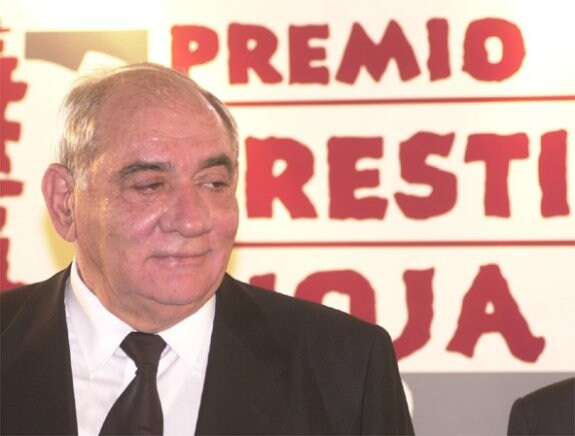 Isidoro Álvarez durante la entrega del galardón. 