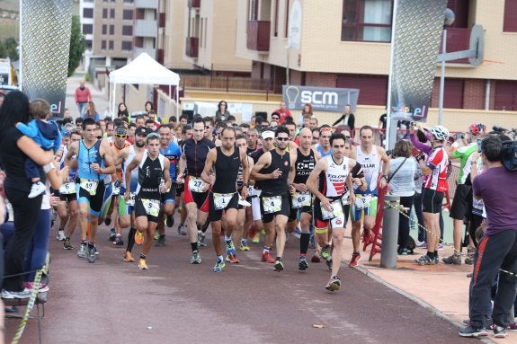 Participantes en la prueba de Valdegastea. 