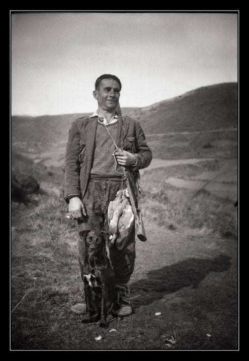 Saturnino, carbonero y cazador de Valgañón