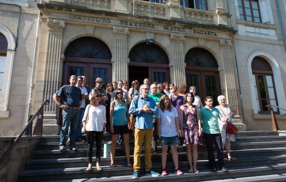 La comunidad educativa del Sagasta se moviliza para frenar el traslado del IES