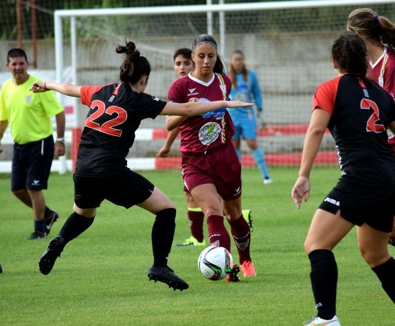 EL ATHLETIC SE IMPONE A OSASUNA Y EDF EN VAREA