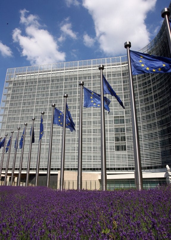 Edificio Berlaymont, sede la Unión Europea en Bruselas. :: aP