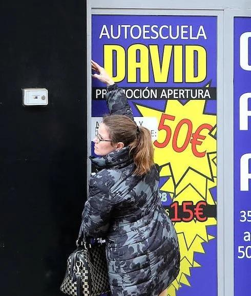 Una autoescuela con enemigos