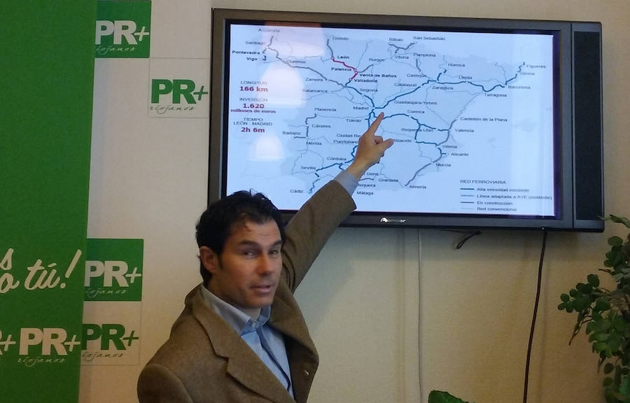 Fernando Gónez señala cómo La Rioja queda fuera del plano de la Alta Velocidad. 