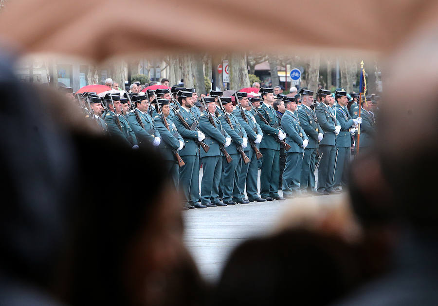 Formación de la Guardia Civil en el Ayuntamiento de Logroño. 