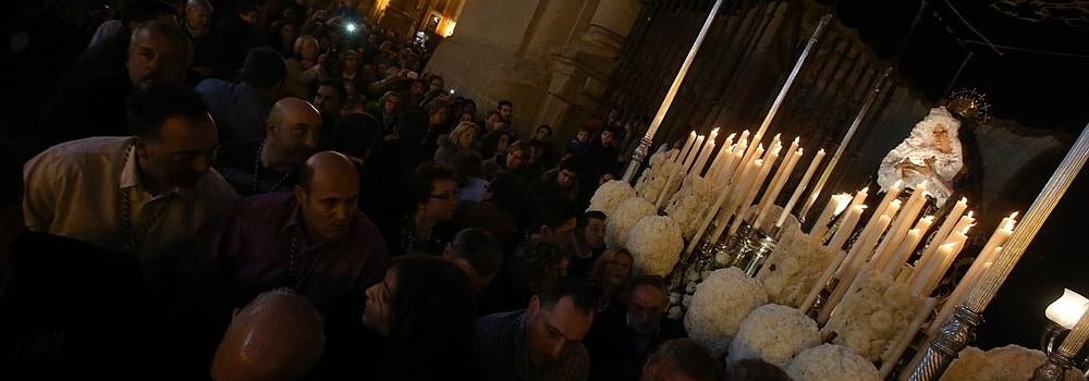 La fe del Santo Entierro