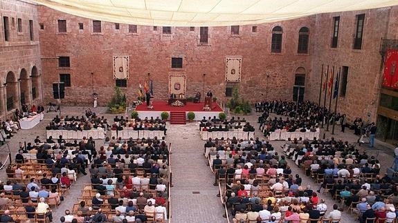 El Día de La Rioja regresa al patio de San Millán