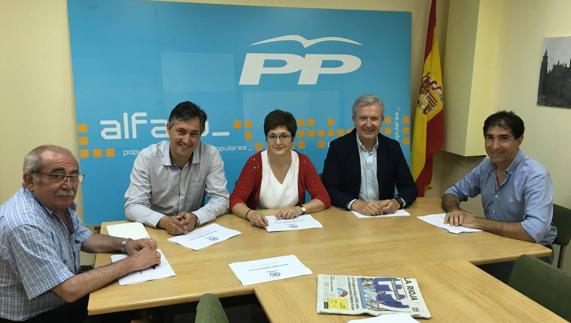 El PP celebra sus resultados electorales en Alfaro y Cervera