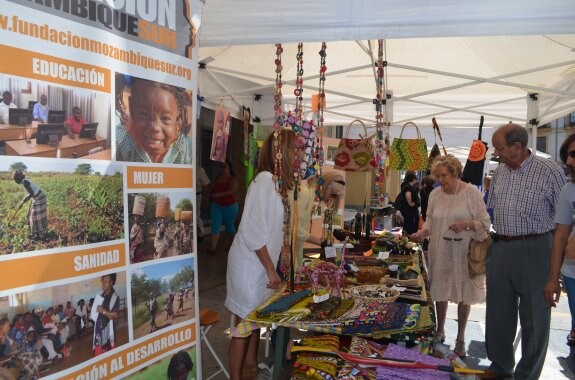 Solidaridad. Artesanía llegada desde Mozambique.