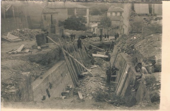 Reconstrucción del barranco del Rollo después de las inundaciones de 1956 de Cervera. :: r.e.