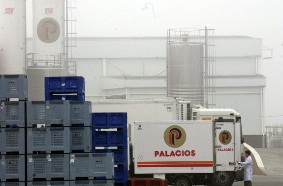 Exteriores de la factoría de Albelda de Iregua. :: justo rodríguez