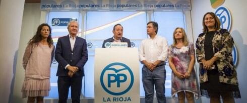 El PP apuesta  por «agilizar»  los procesos  de adopción  y acogimiento