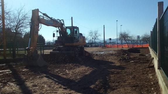 Comienzan las obras del aparcamiento de La Estrella