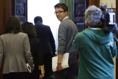 Errejón, ayer, antes de la Junta de Portavoces en el Congreso de los Diputados. :: s. Barrenechea / efe