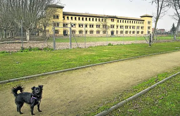 El viejo seminario de los Escolapios en Albelda. 