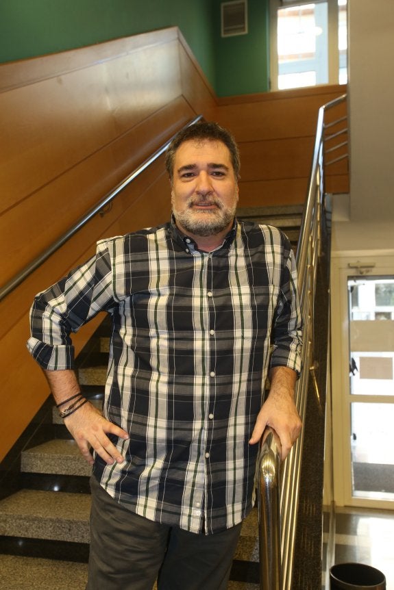 El escritor riojano Óscar Soto Colás, ganador del X Premio Círculo de Lectores de Novela. :: Juan Marín