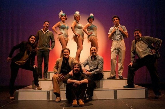 El grupo Alhama de Teatro actúa esta tarde con 'Casina'. :: lr