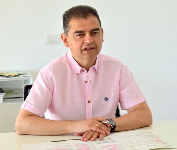 «Nos adaptamos a las personas y a las empresas»