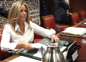 Jiménez, durante su comparecencia en la Comisión de Sanidad del Senado. /EFE