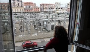 La vida a diez metros de una subestación en Cascajos