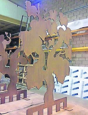 Fotografías tomadas el 16 de marzo del 2009 -el día previo a la firma del acta de recepción- desveladas por el PR+ a finales del 2012... ¿Estaban acabadas? ::                         LA RIOJA