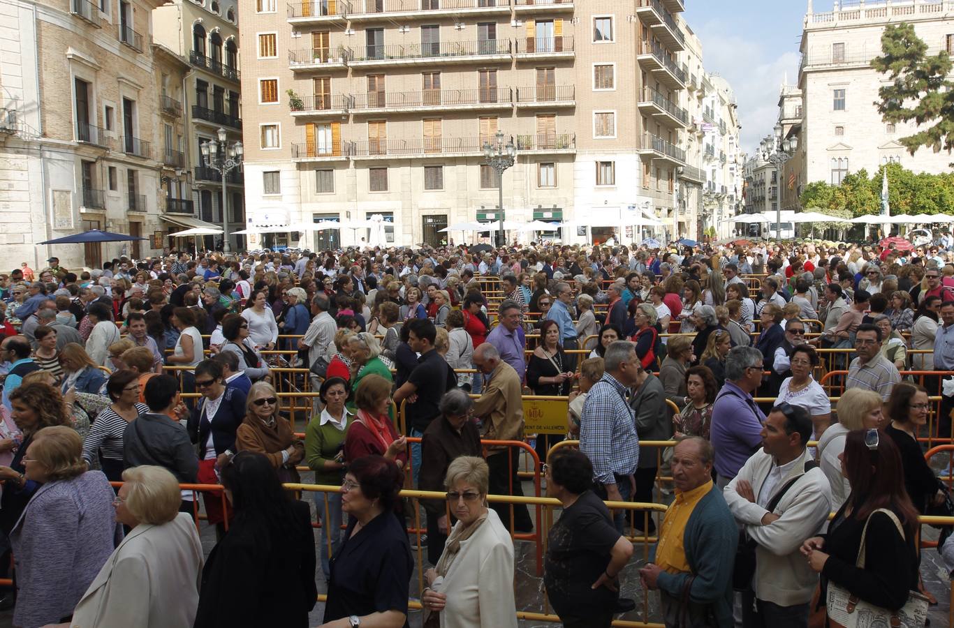 Besamanos a la Mare de Déu 2014