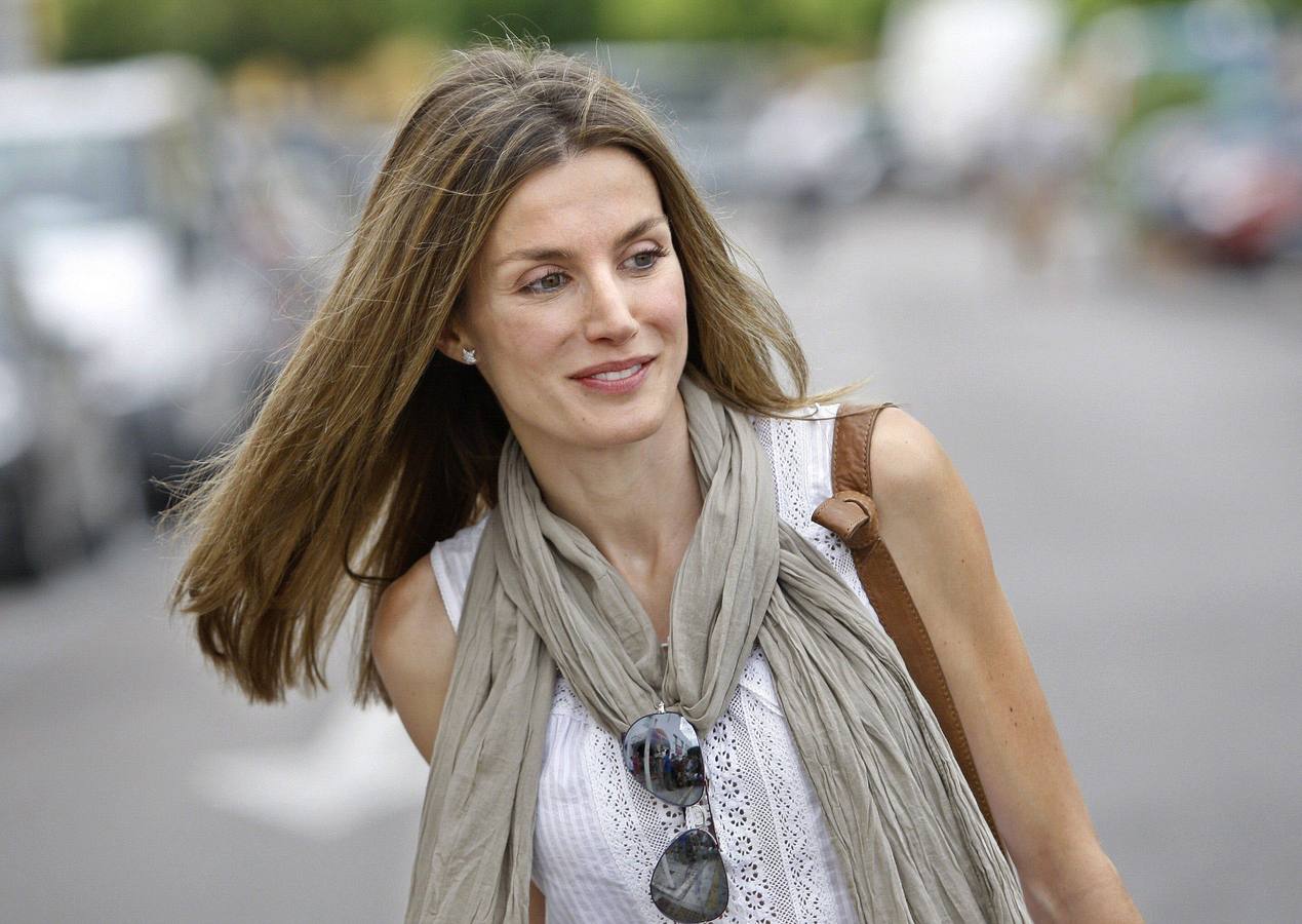 Hoy se cumplen diez años de la boda entre los Príncipes de Asturias. En la imagen, Doña Letizia en 2010