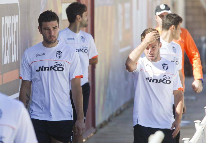 Entrenamiento del Valencia en Paterna