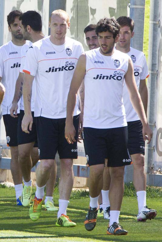 Entrenamiento del Valencia en Paterna
