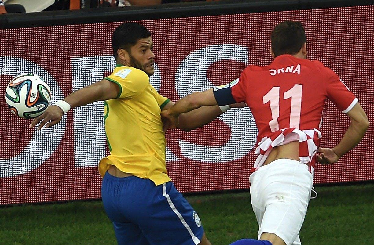 Brasil comienza su Mundial ganando