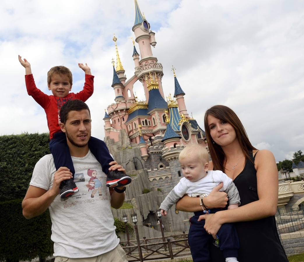 Eden Hazard y su esposa, Natasha Van Honacker.