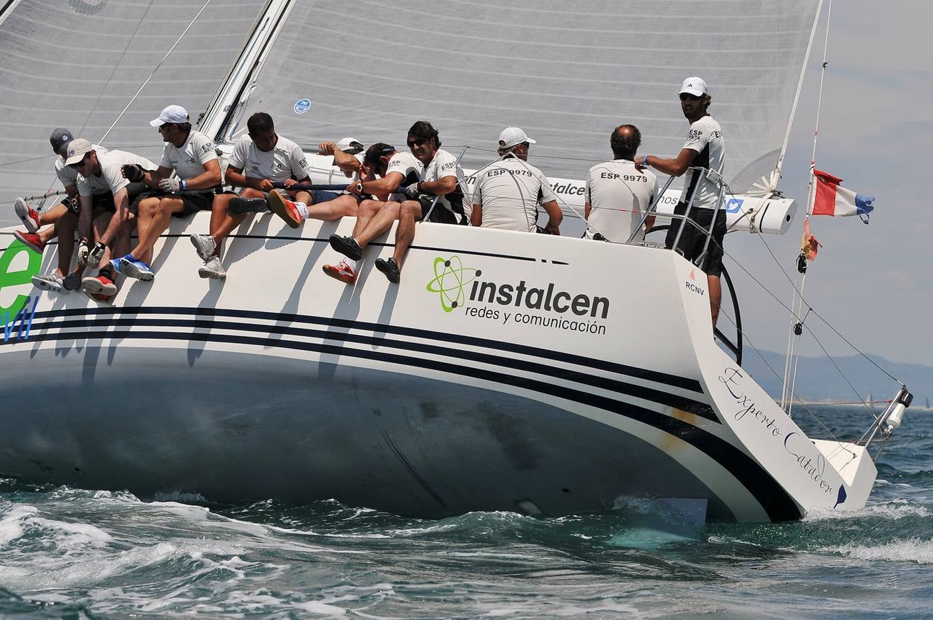 Doña Sofía entrega en Valencia los premios del Trofeo SM La Reina de vela