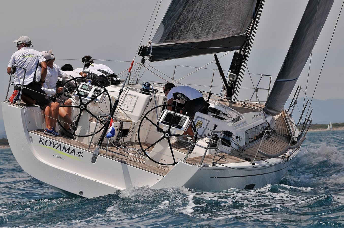 Doña Sofía entrega en Valencia los premios del Trofeo SM La Reina de vela