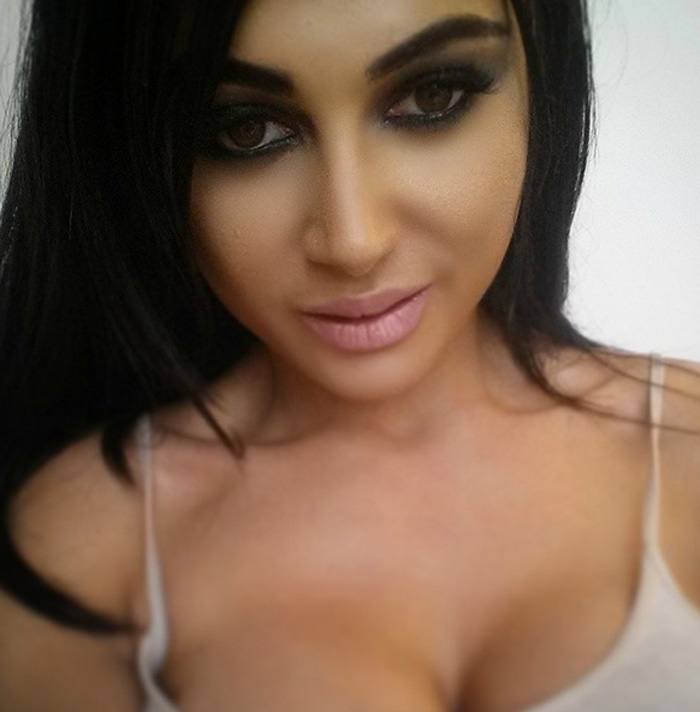 La mujer que quiere parecerse a Kim Kardashian