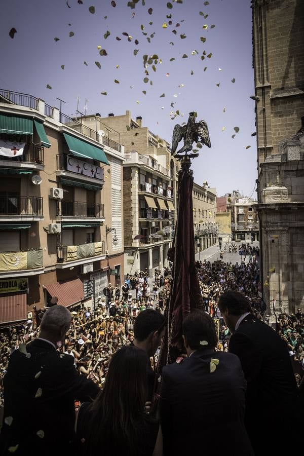 Desfile cívico presidido por la Gloriosa Enseña del Oriol